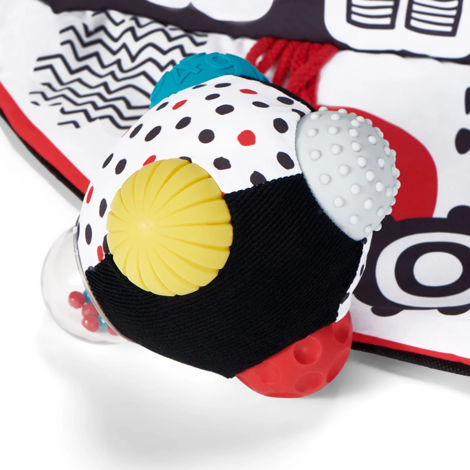 Sensory ball included in the set